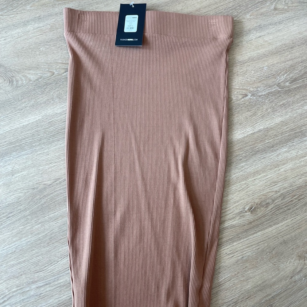 Fashion nova skirt.